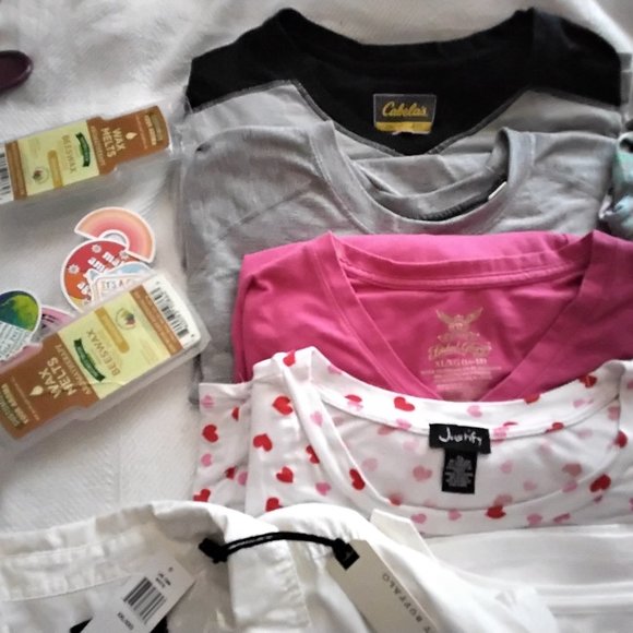 AWESOME WOMEN'S PLUS SIZE ALL Like New EUC MYSTERY BOX!!  $5.95 Shipping! RESELL - Picture 4 of 9